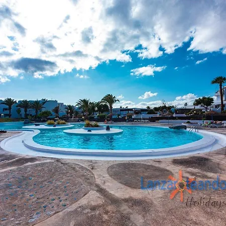 Molinos 6205 Firs Floor Apartment *