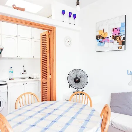 Molinos 6205 Firs Floor Apartamento Costa Teguise